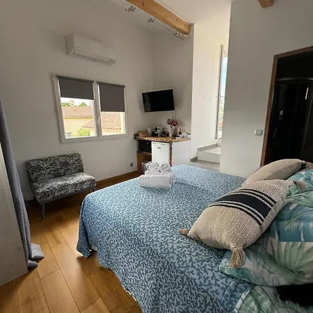 וילה House Private Pool, Garden, 4 Bedrooms *