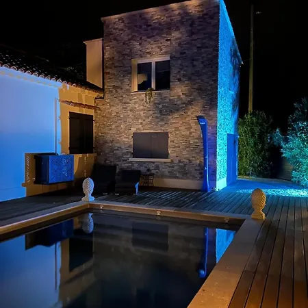House Private Pool, Garden, 4 Bedrooms וילה *