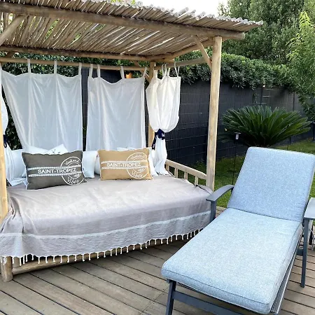 וילה House Private Pool, Garden, 4 Bedrooms קוגולין